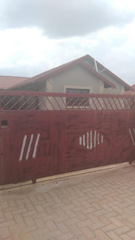 To Let 2 Bedroom Property for Rent in Mmabatho Unit 15 North West